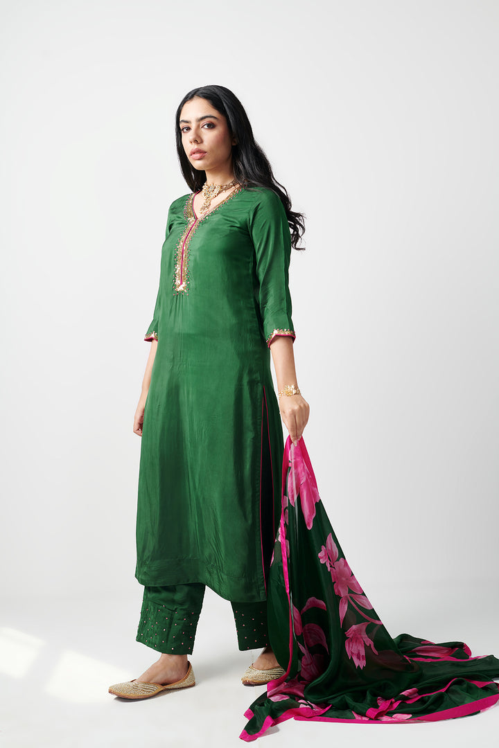 Jashn Green Hand Embroidered Kurta set of 3
