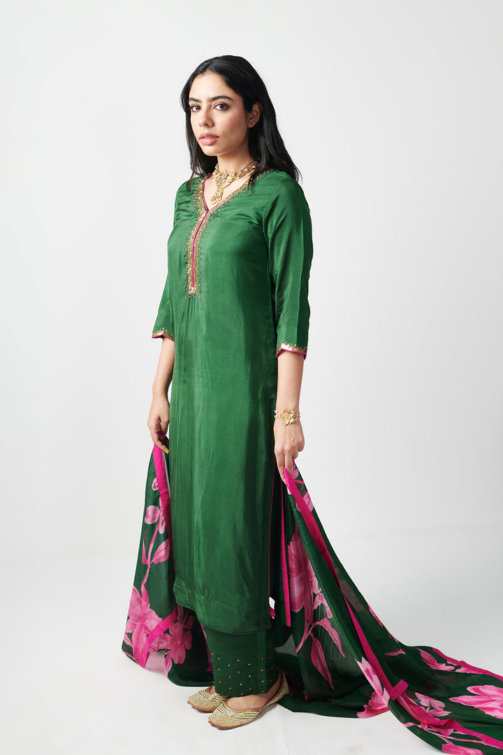Jashn Green Hand Embroidered Kurta set of 3