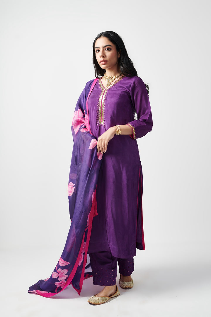 Jashn Purple Hand Embroidered Kurta set of 3