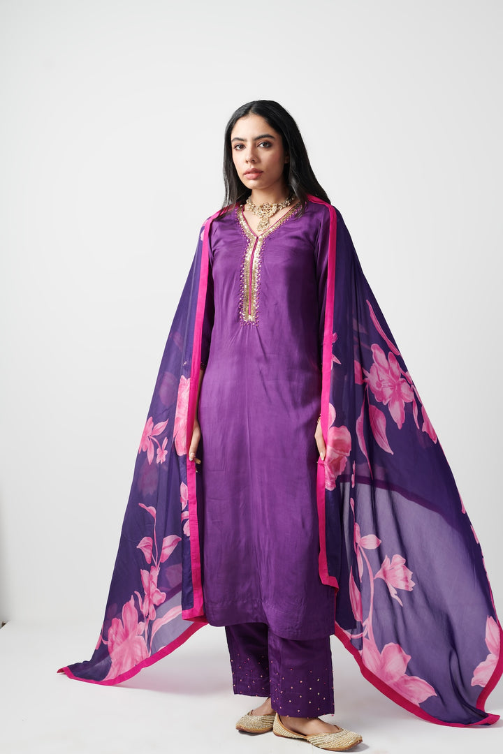 Jashn Purple Hand Embroidered Kurta set of 3