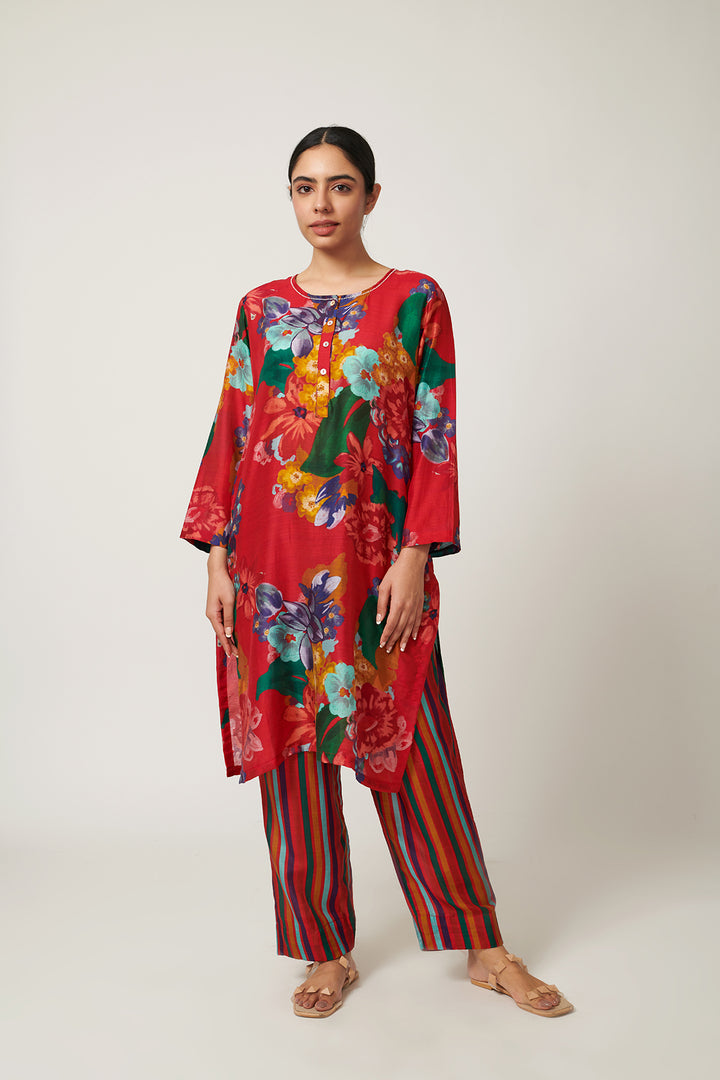 Songs of Summer Red Kurta Set of 2