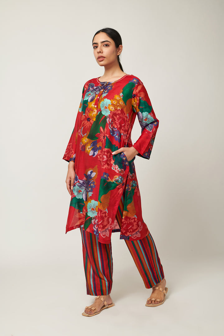 Songs of Summer Red Kurta Set of 2