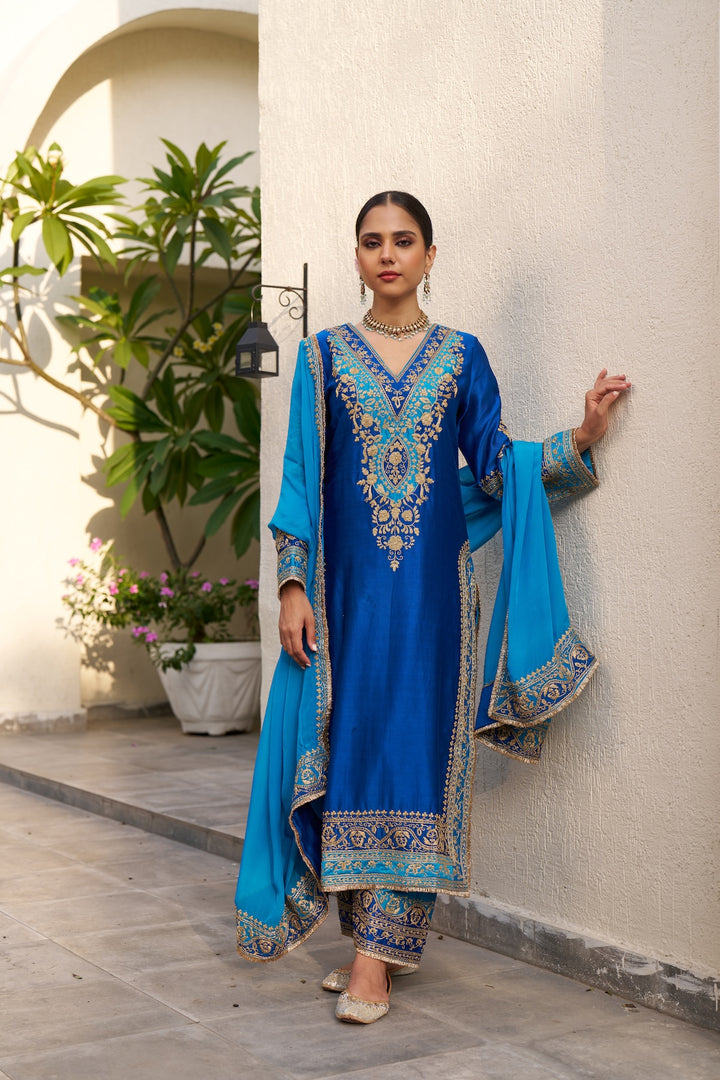 Inayat Blue Firozi Kurta Set of 3