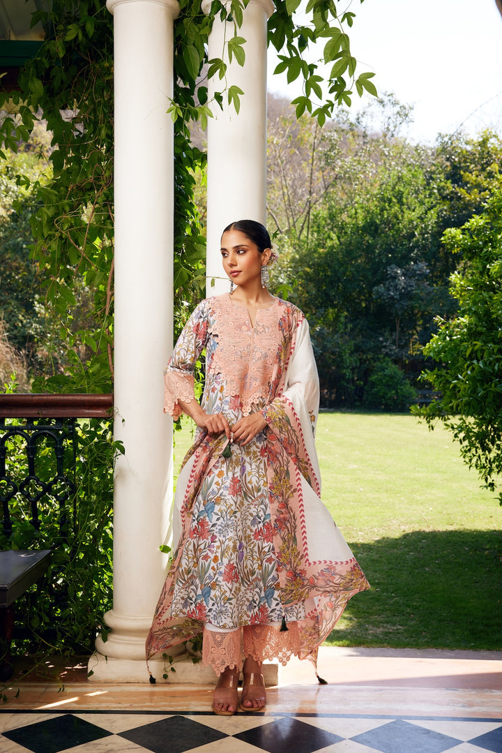 Gulzaar White Printed Kurta Set of 3