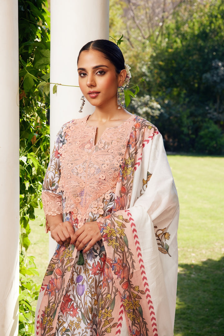 Gulzaar White Printed Kurta Set of 3