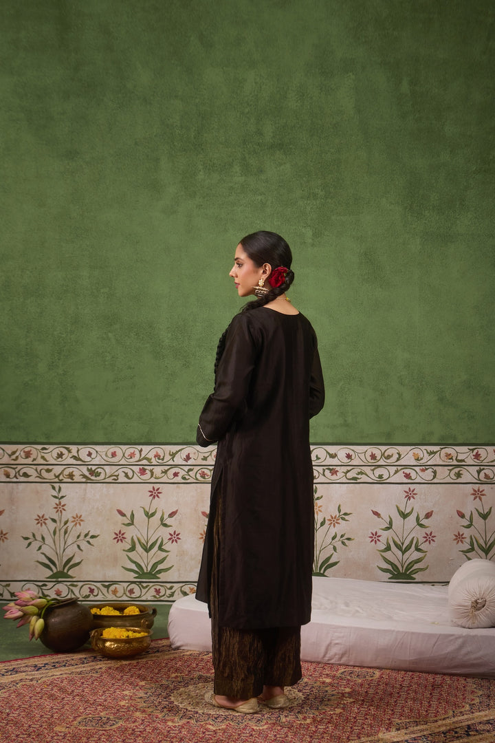 Inayat 2.0 Black Kurta Set of 2
