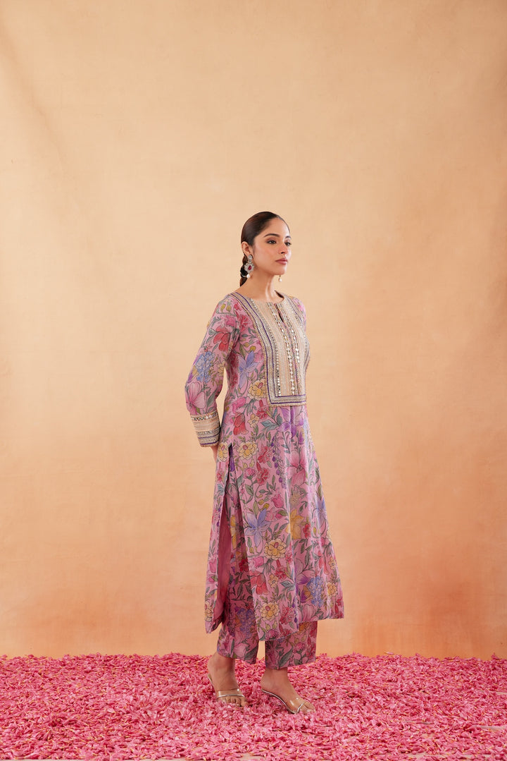 Ishq Blush Pink Printed Kurta Set of 3-RTS