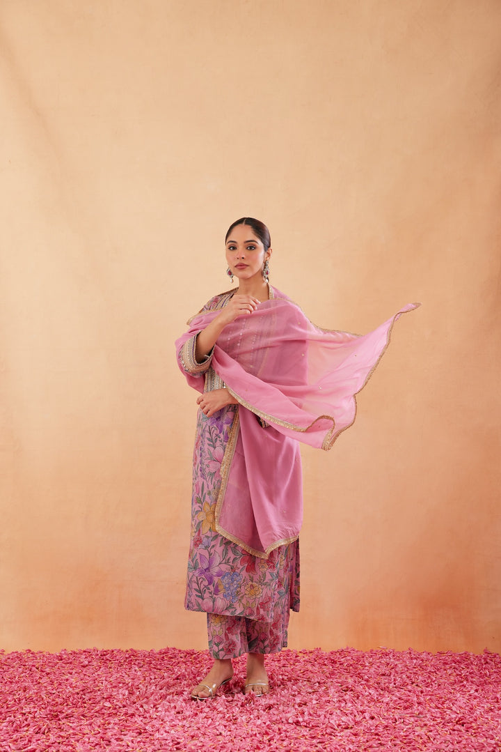 Ishq Blush Pink Printed Kurta Set of 3-RTS