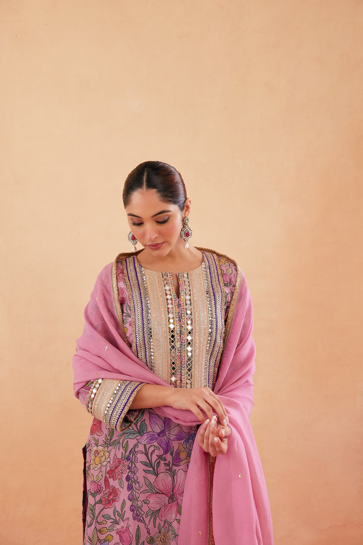 Ishq Blush Pink Printed Kurta Set of 3-RTS