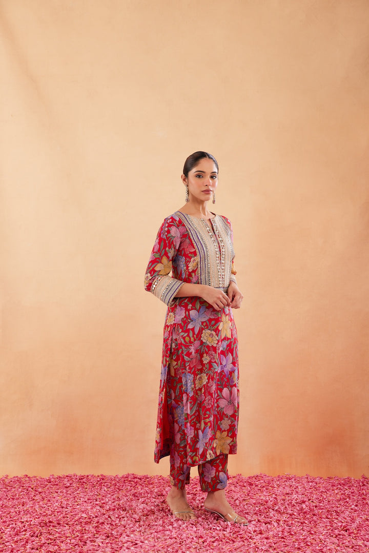 Ishq Red Printed Kurta Set of 3-RTS