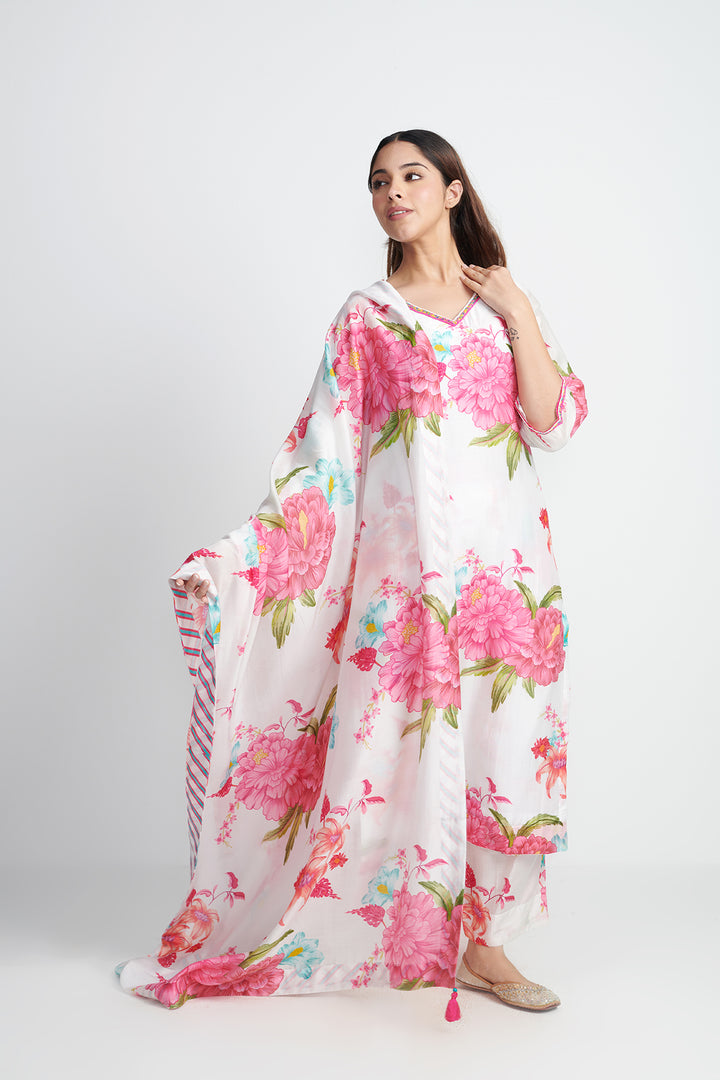 Floral Fiesta White EMBROIDERED KURTA SET of 3