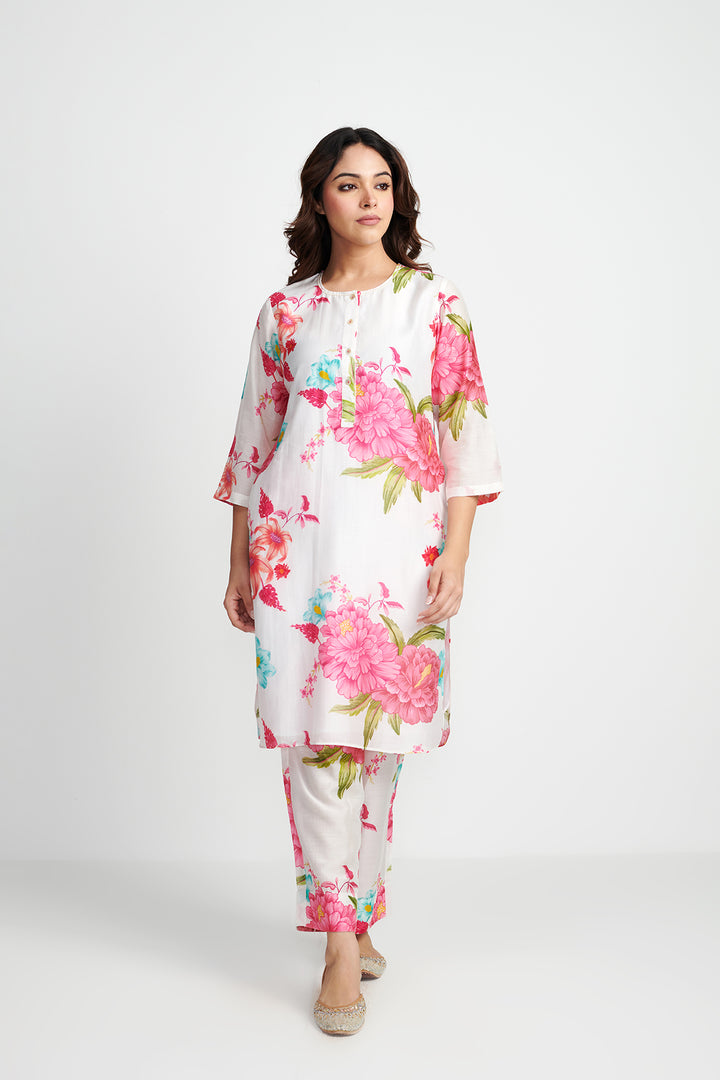 White Floral Fiesta Kurta Set of 2