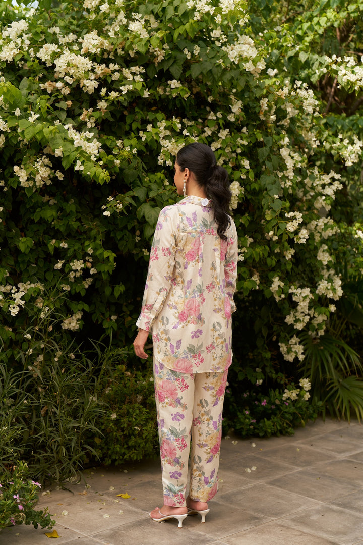 T.G.I.F Ivory Co-ord Set of 2