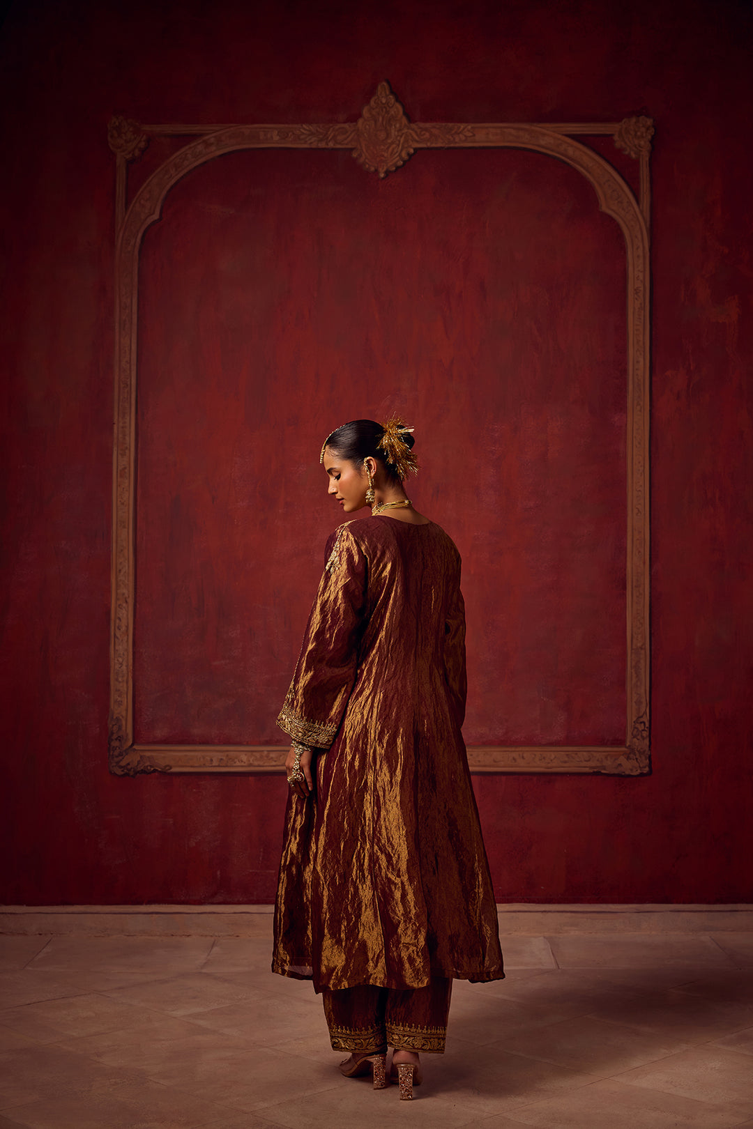 Pitara- Burgundy Tissue Anarkali Kurta Set of 3