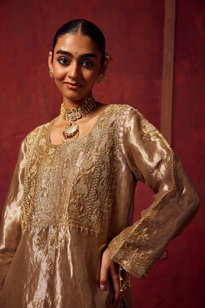 Pitara- Metalic Silver Tissue Kurta Set of 3