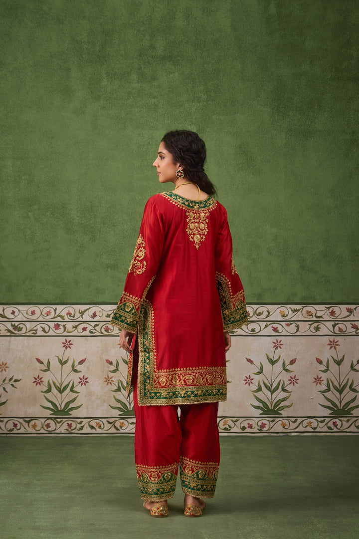 Inayat 2.0 Red Green Kurta Set of 3