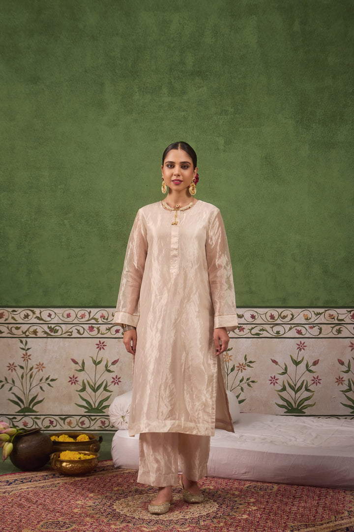 Inayat 2.0 Silver Tissue Kurta Set of 2