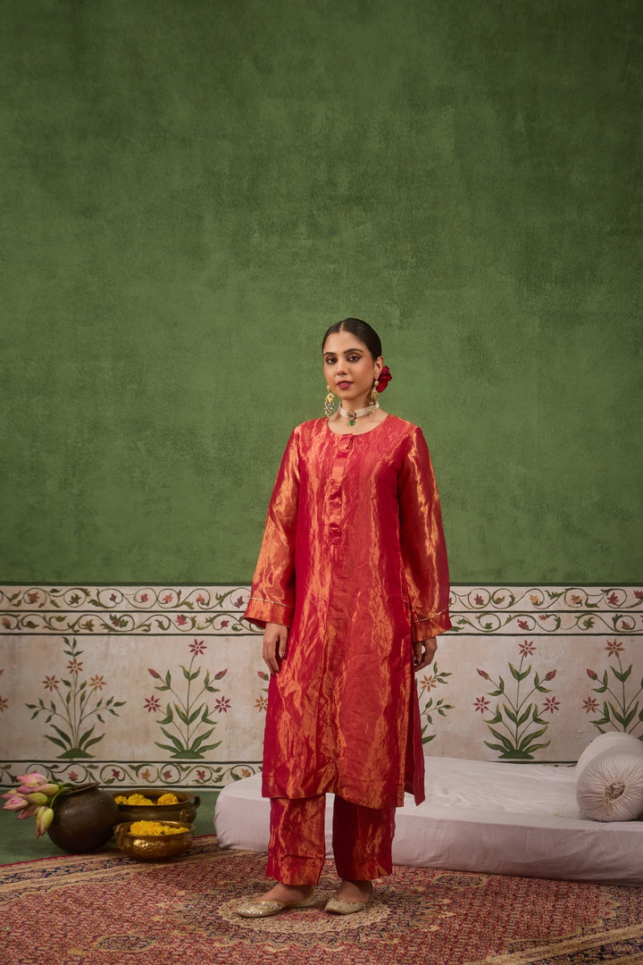 Inayat 2.0 Pink Tissue Kurta Set of 2