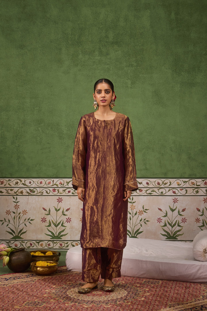 Inayat 2.0 Purple Tissue Kurta Set of 2