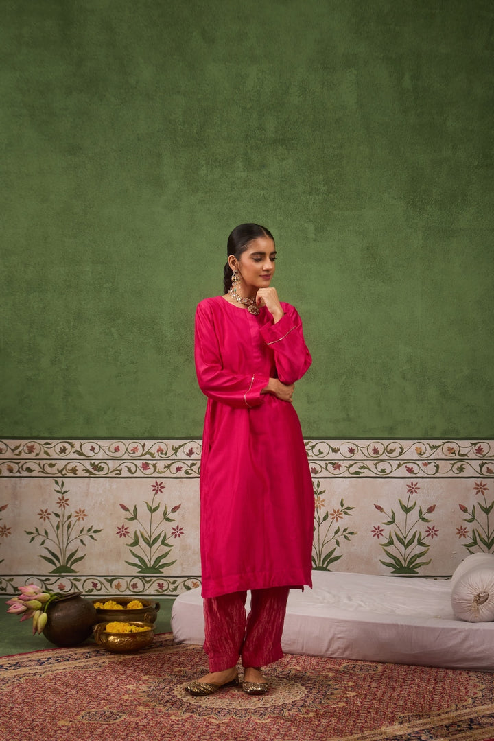 Inayat 2.0 Hot Pink Kurta Set of 2