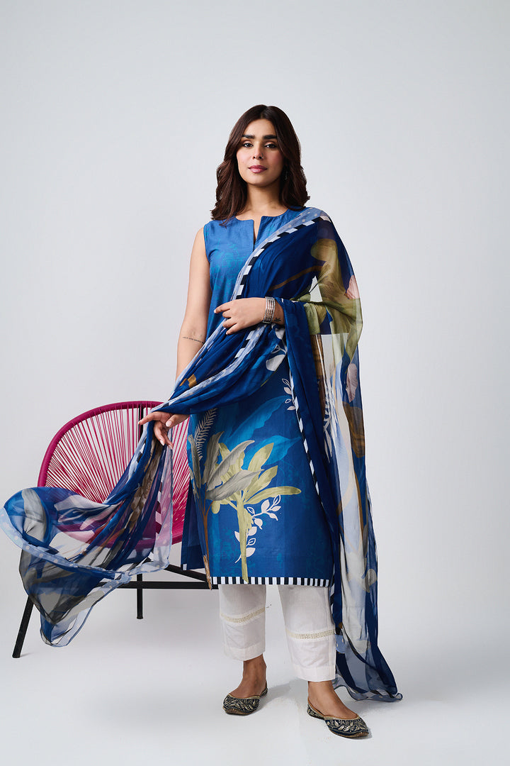 Noor Blue Sleevless Kurta-Set of 3