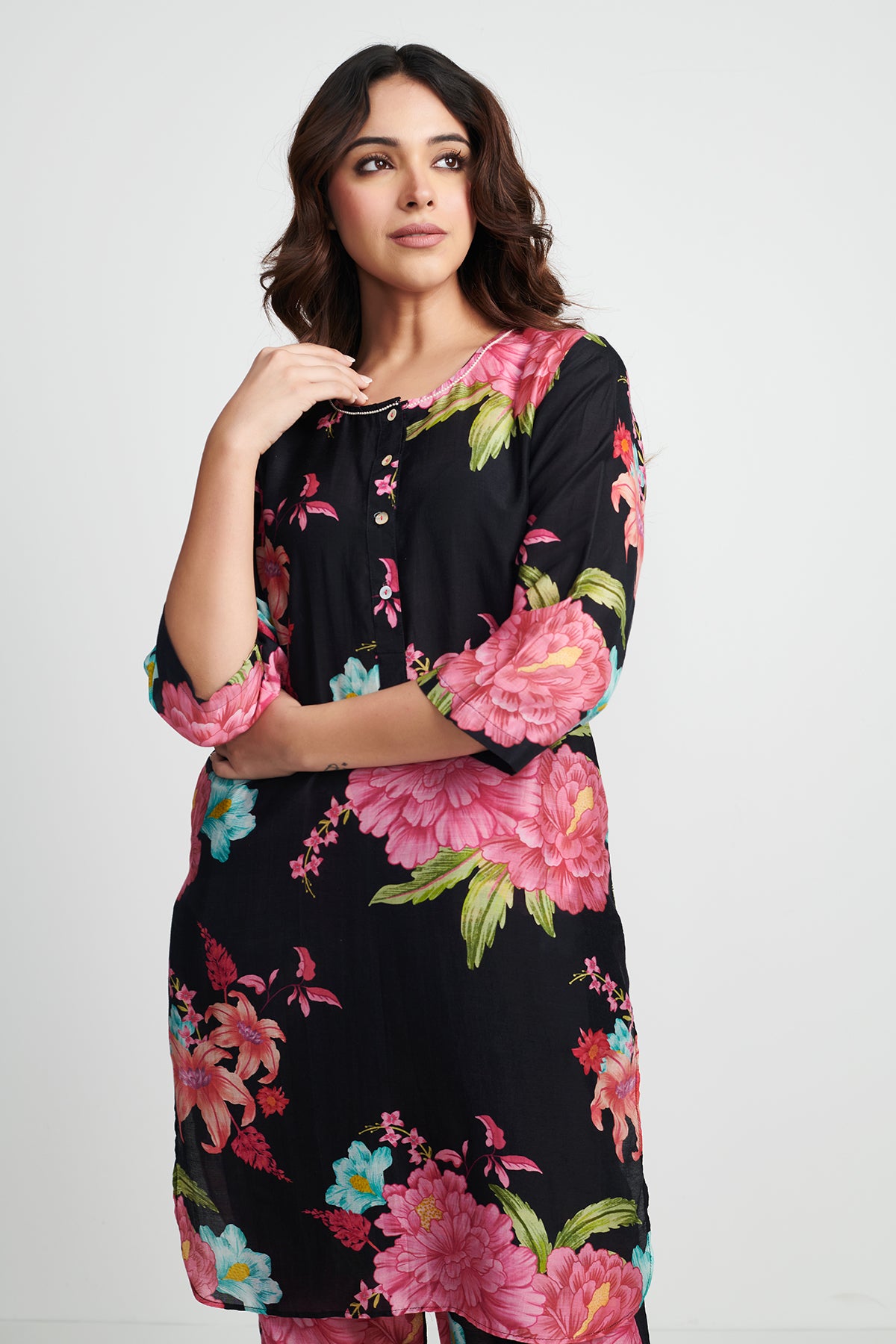 Black Floral Fiesta Kurta Set of 2