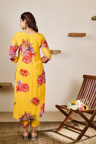 Zoya Yellow Hand Embroidered Kurta set of 3