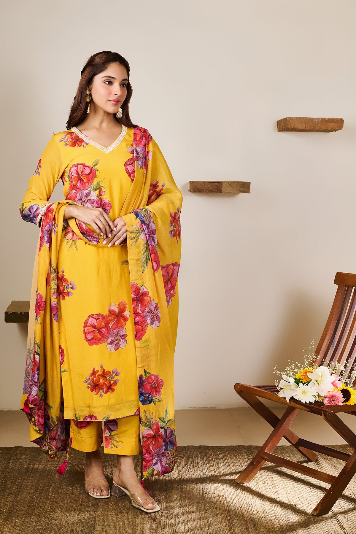 Zoya Yellow Hand Embroidered Kurta set of 3