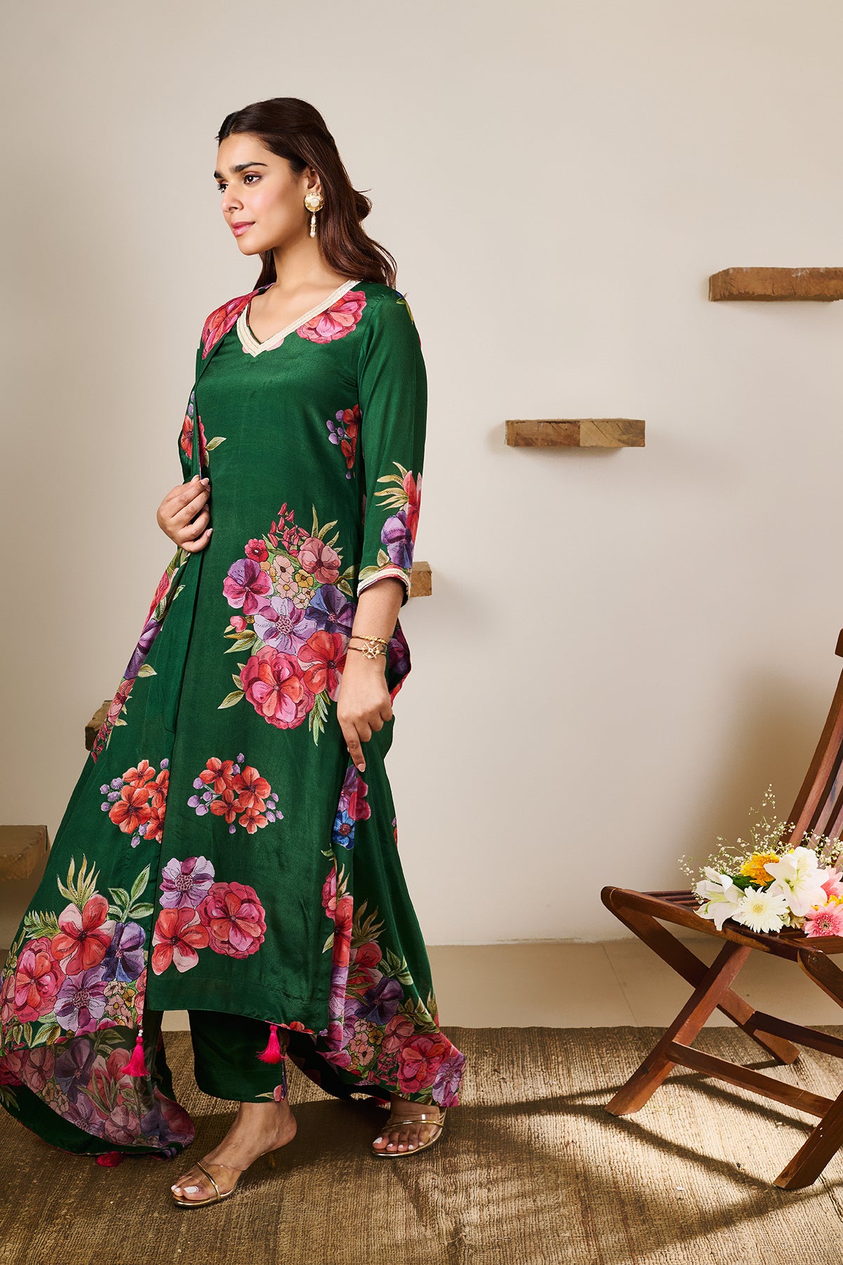 Zoya Green Hand Embroidered Kurta set of 3