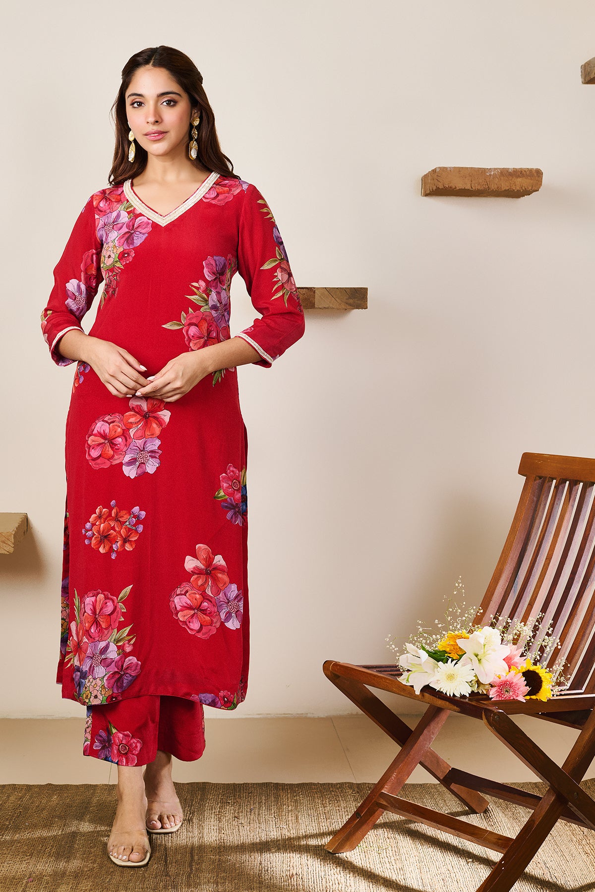 Zoya Red Hand Embroidered Kurta set of 3