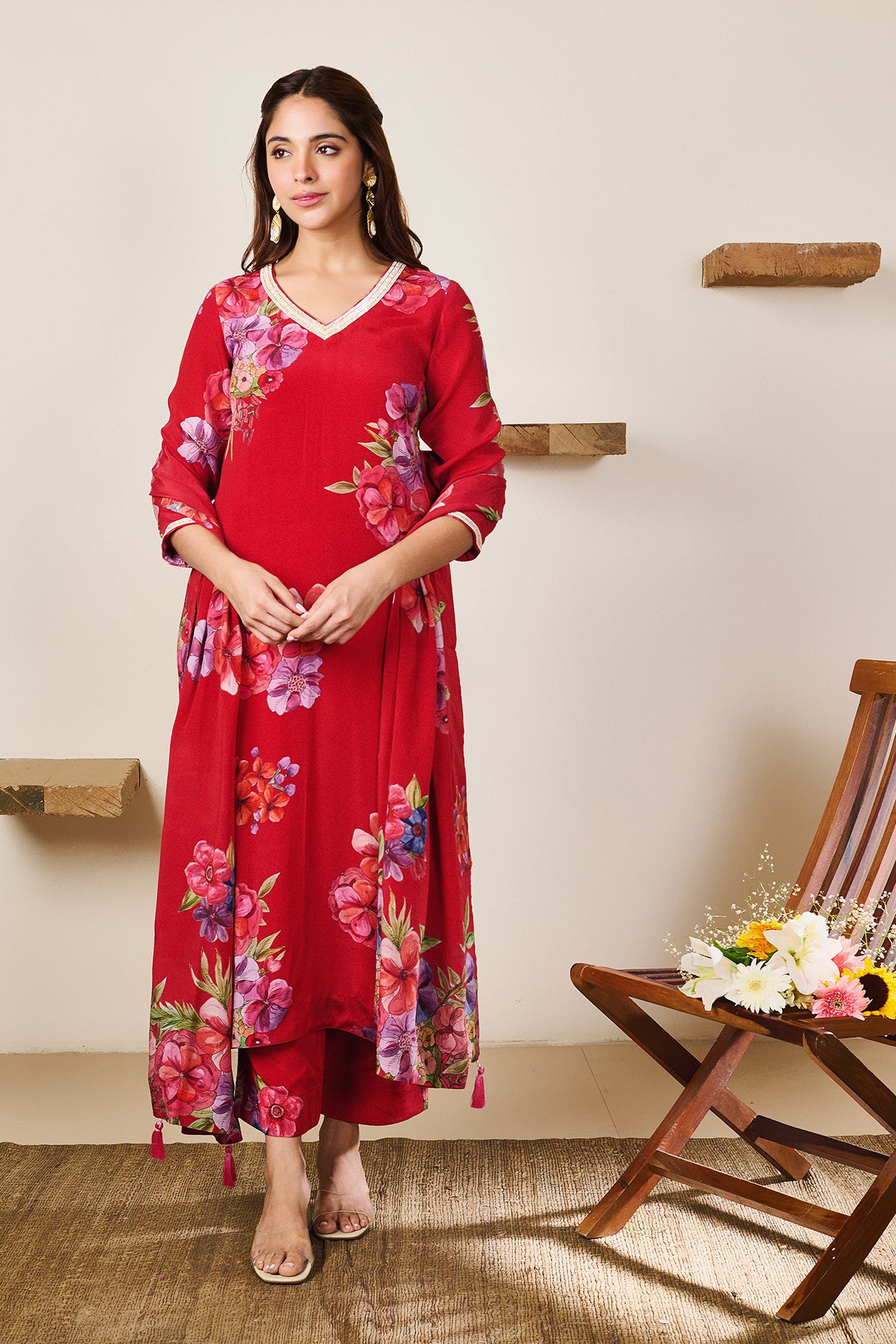 Zoya Red Hand Embroidered Kurta set of 3